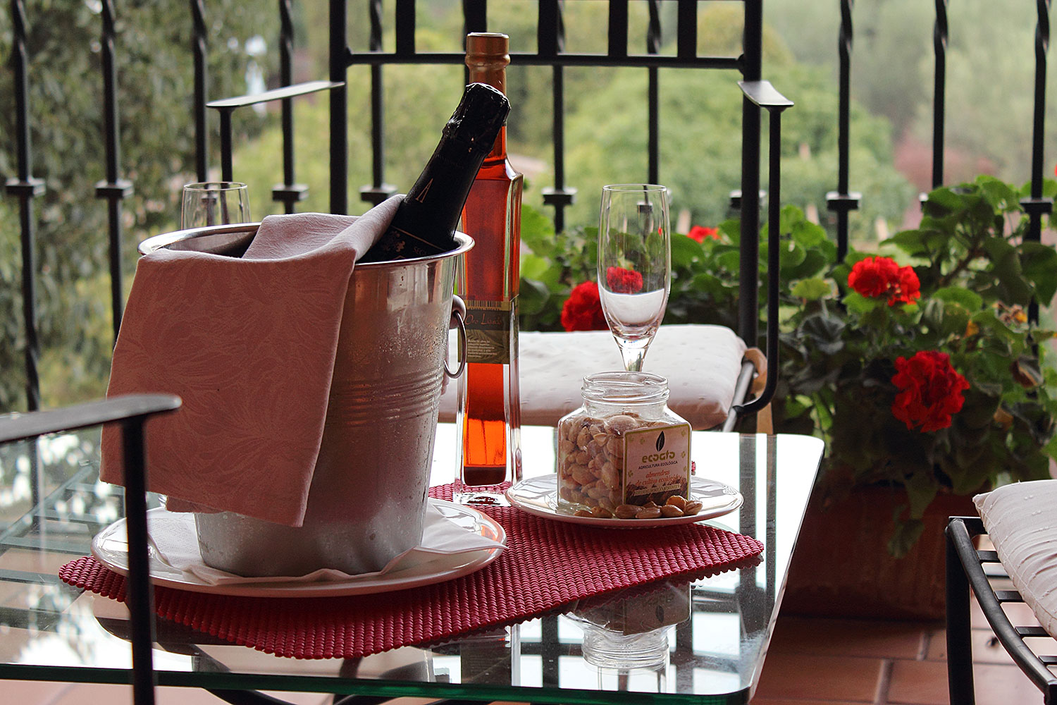 NonSlip ECO PERformance Placemats Isagi